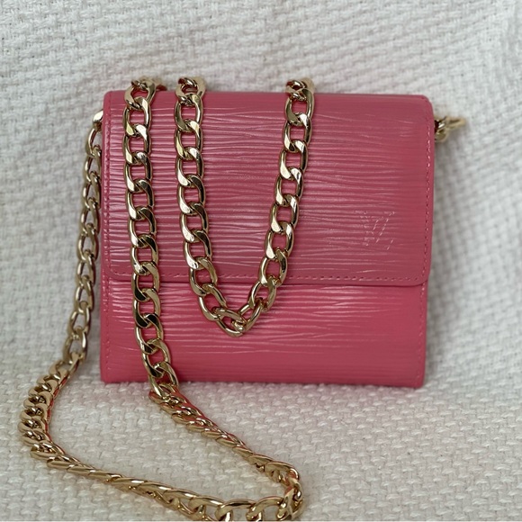 LOUIS VUITTON EPI ELISE COMPACT - Picture 2 of 11